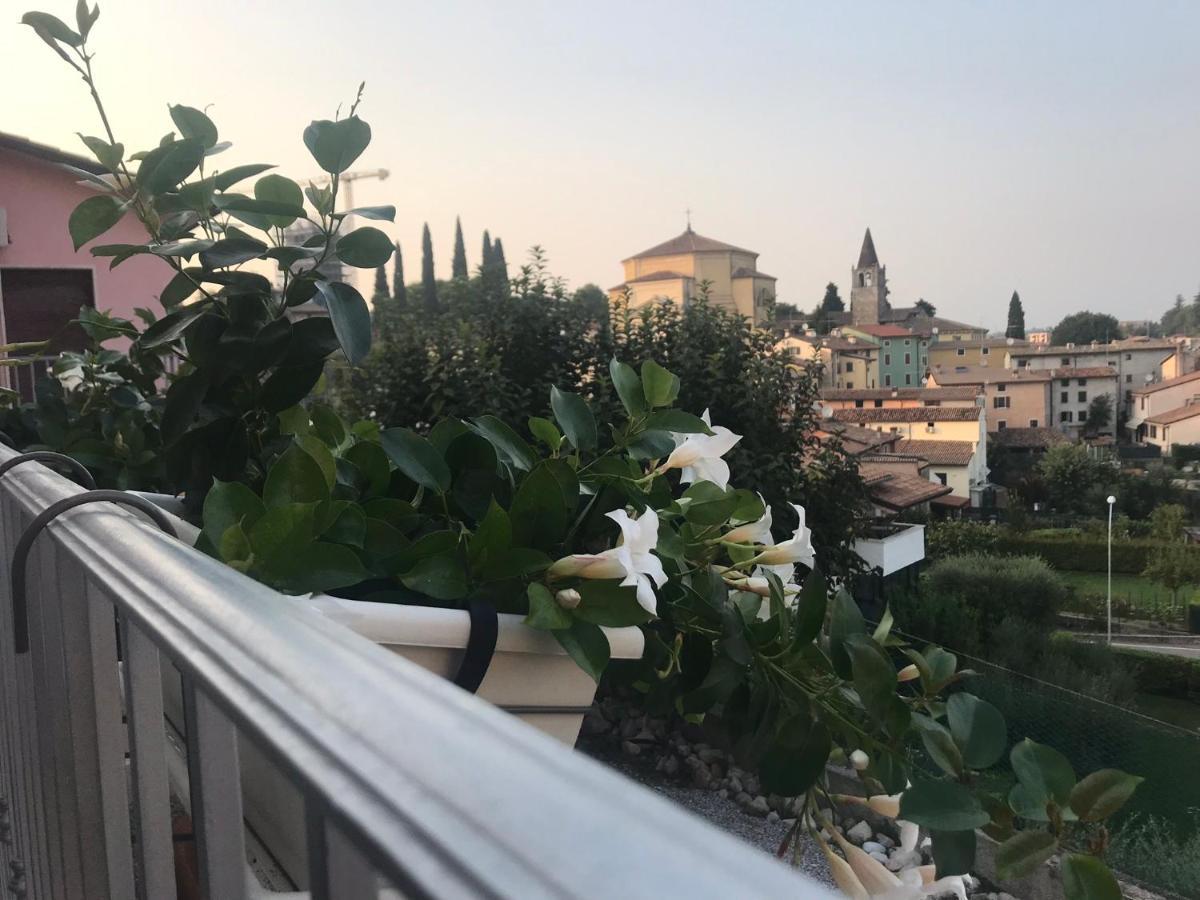 Homelyfeeling Castelnuovo del Garda Exterior photo